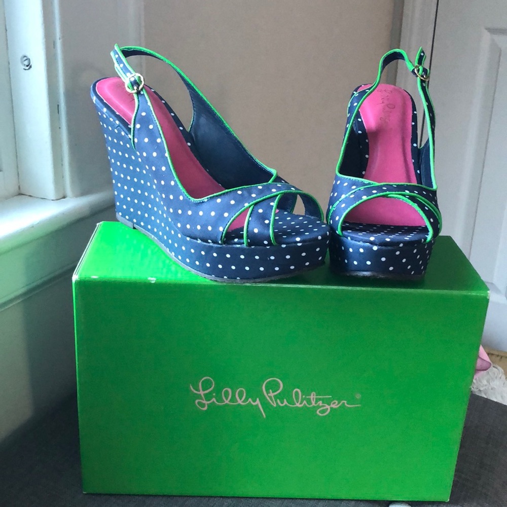 🆕 Lilly Pulitzer Picture Perfect Wedges